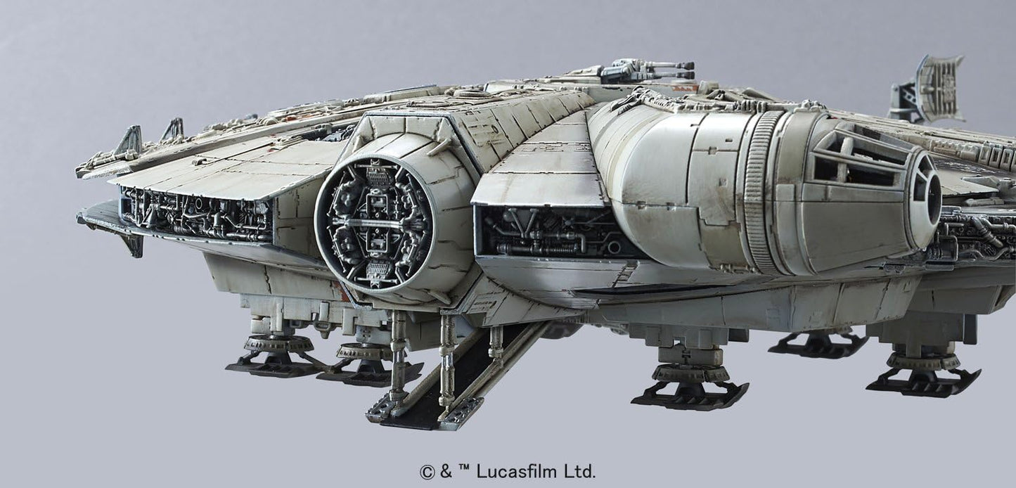 1/144 Bandai - Star Wars Millennium Falcon (Revell re-release)
