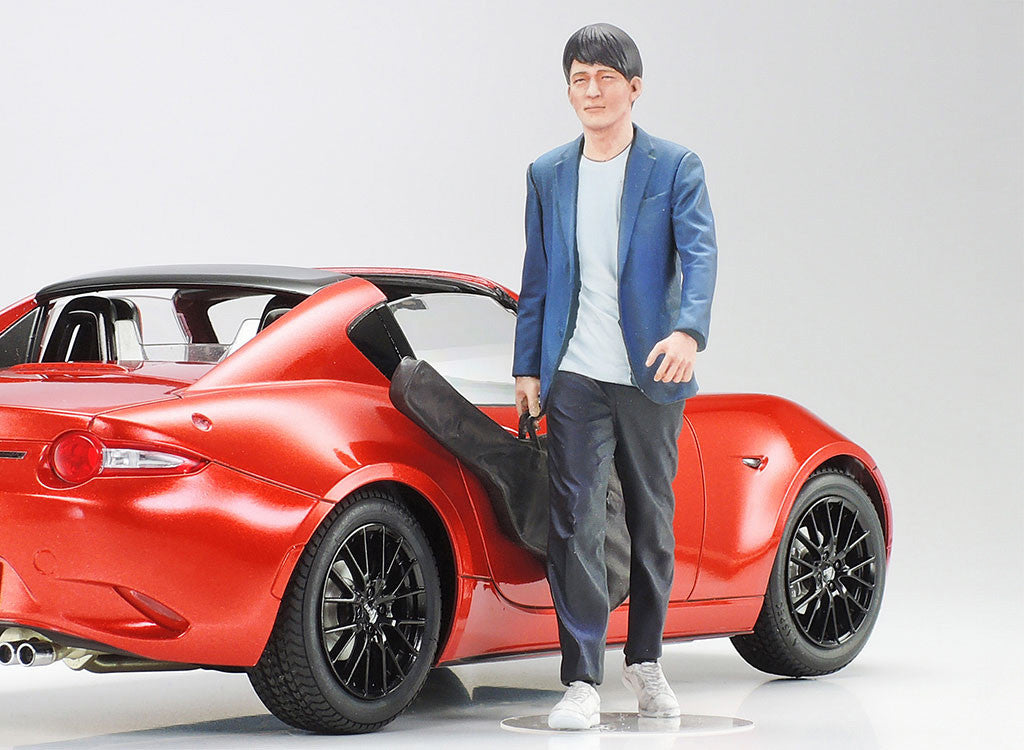 Tamiya 1/24 Cars - 1/24 Campus Friends II (Scooter & 5 Figures) - 24356