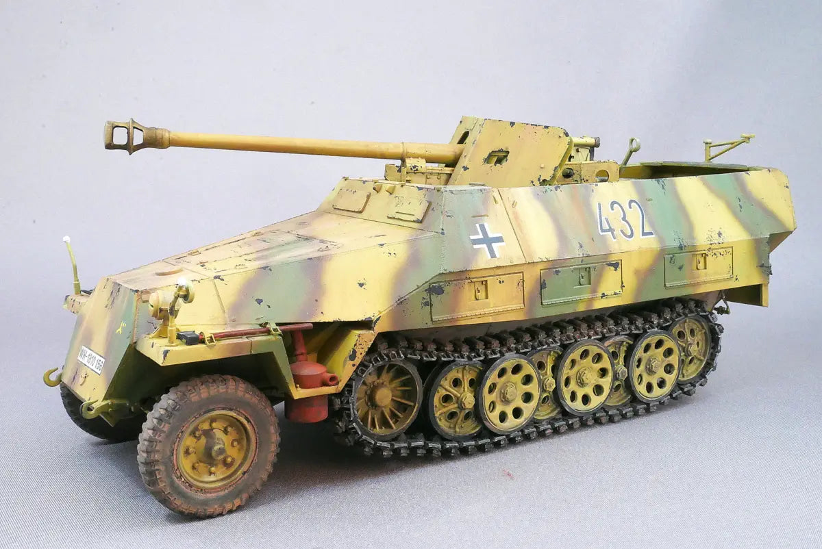 1/35 Border Model - Sd.Kfz251 Pakwagen (PRE-ORDER SUMMER 2025)