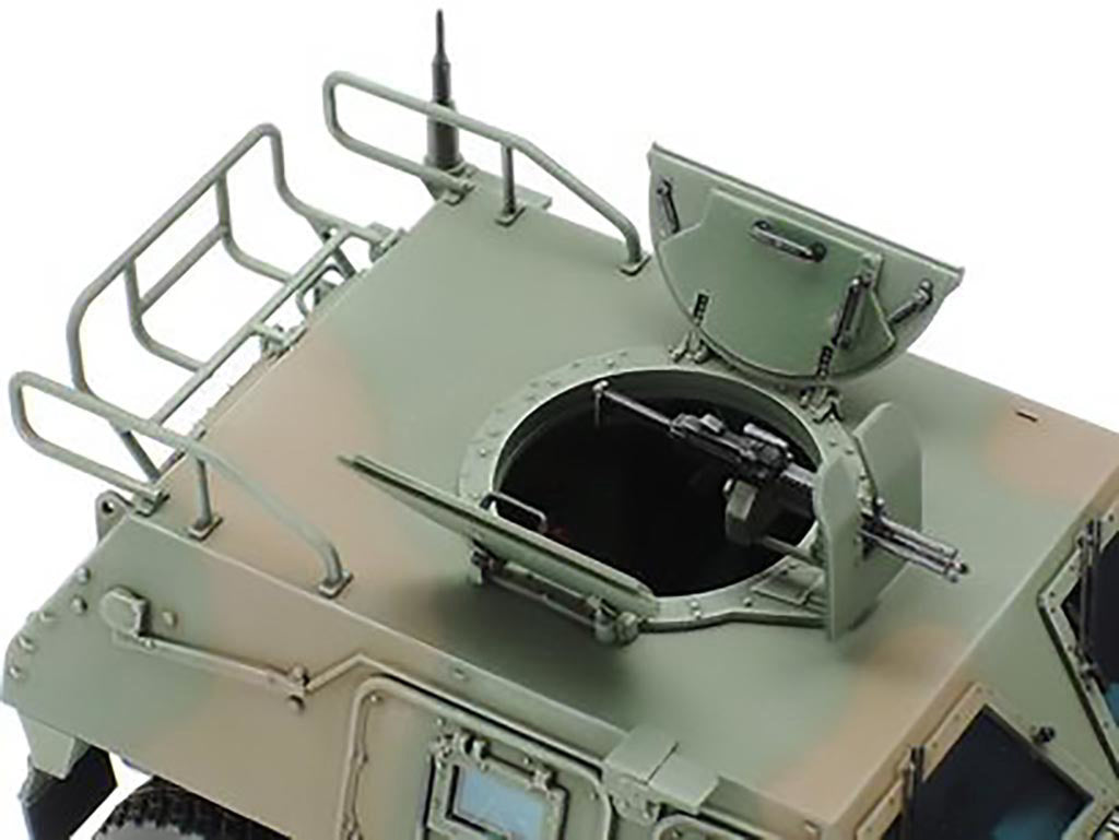 Tamiya 1/35 Military - JGSDF Light Armoured Vehicle - Domestic Version - 35368