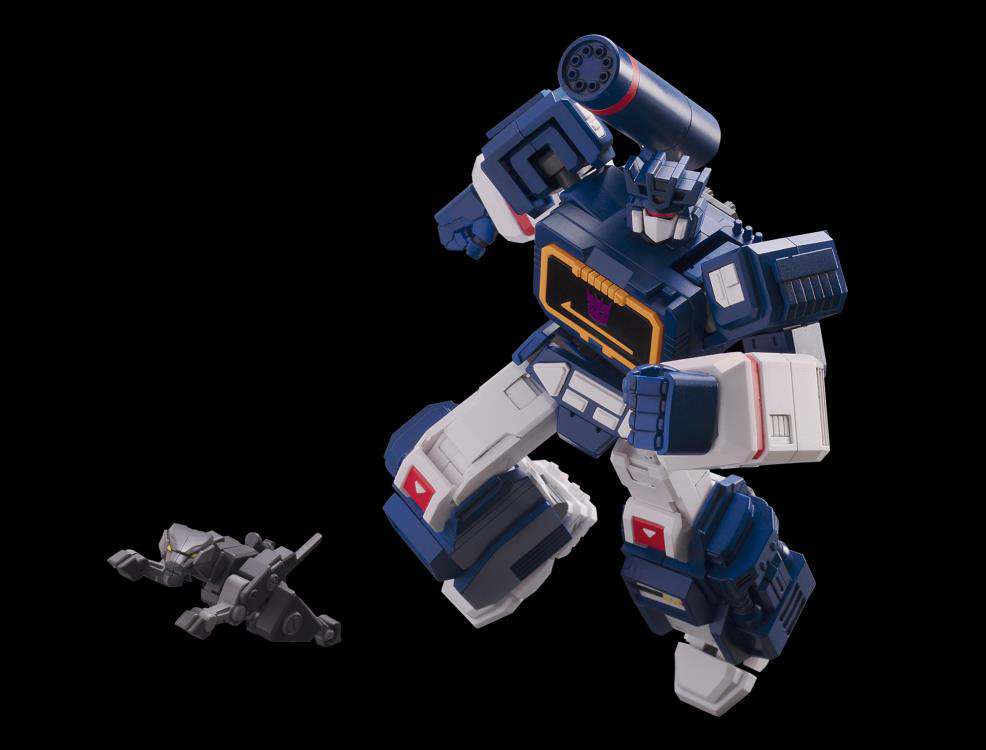 Flame Toys - Furai Model Kit: Decepticon Soundwave
