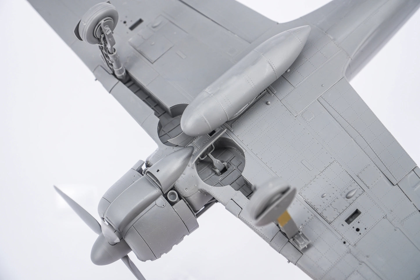1/35 Border Model - Mitsubishi A6M2 Zero & Akagi Flight Deck Diorama Set (PRE-ORDER SUMMER 2025)