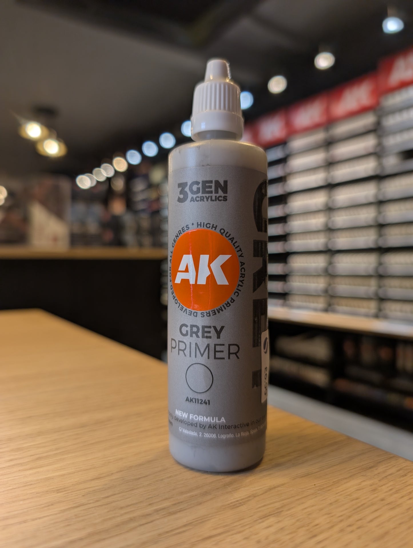 AK Interactive - 3rd Generation Acrylic Surface Primer 100ml - Grey