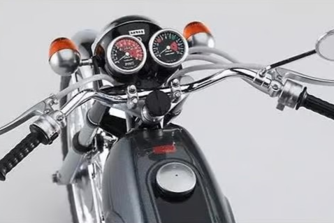 1/12 Hasegawa - Kawasaki III (H1) 1969