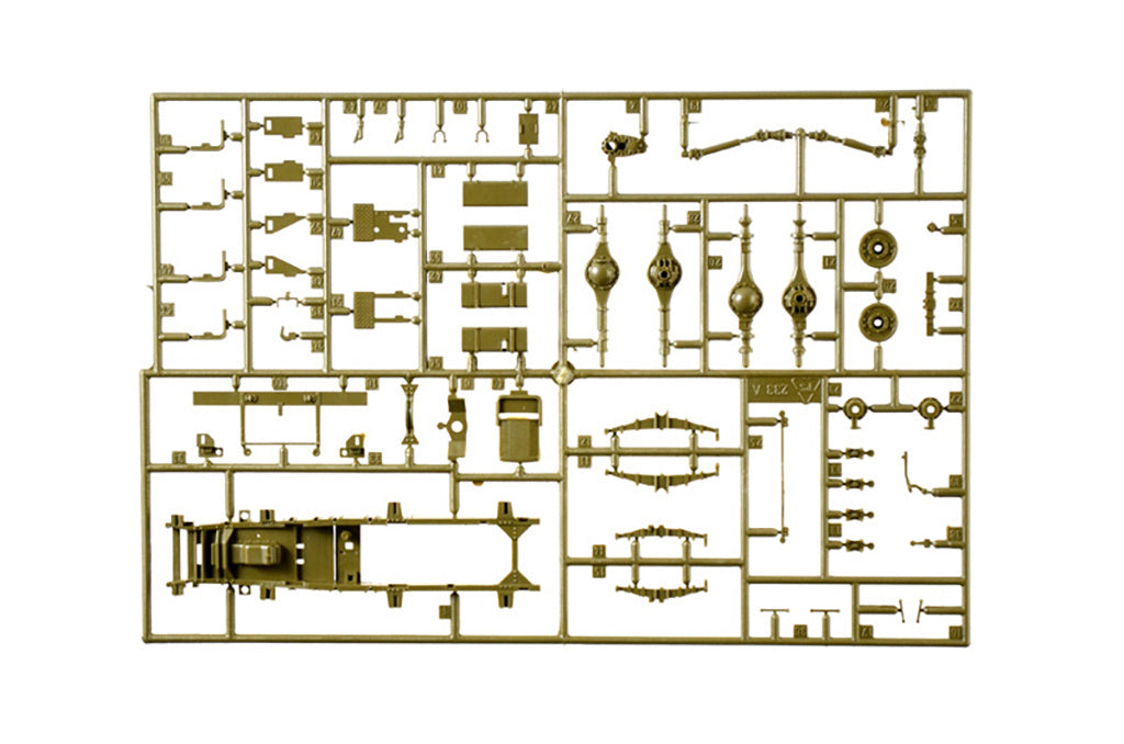 1/35 Italeri - Chevrolet 15 CWT