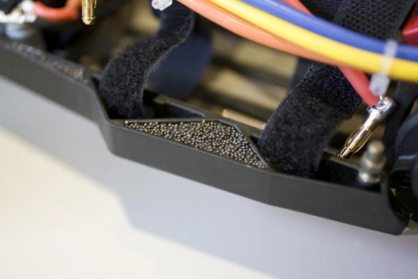 Deluxe Materials - Liquid Gravity 240g