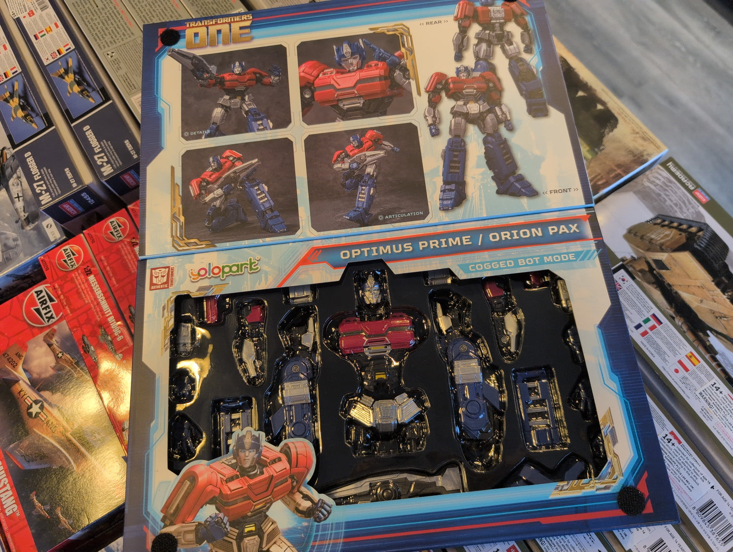Yolopark - Transformers One AMK Orion Pax/Optimus Prime (Cogged)