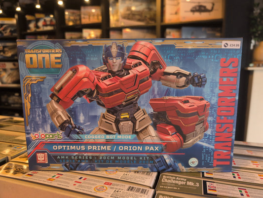 Yolopark - Transformers One AMK Orion Pax/Optimus Prime (Cogged)
