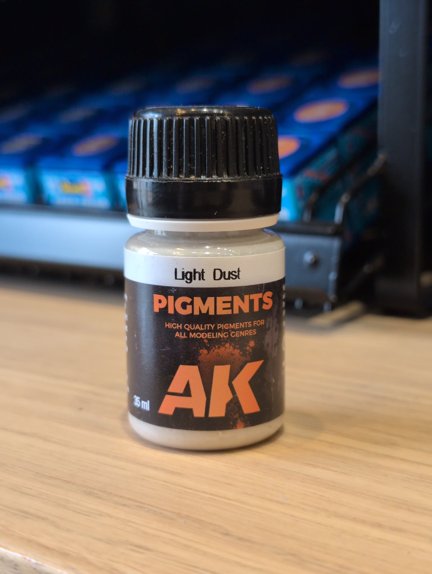 AK Interactive - AK040 Light Dust Pigment 35ml