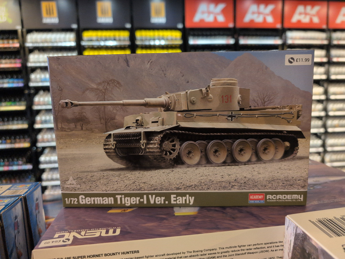 1/72 Academy - German Army Tiger I Early Version "Red 131" WWII Heavy Tank