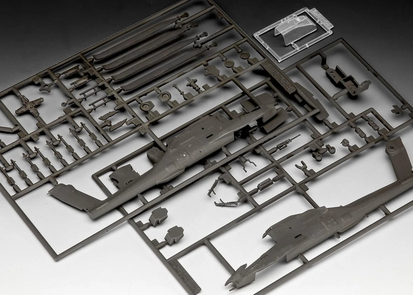 1/00 Revell - AH-64A Apache - Product Image
