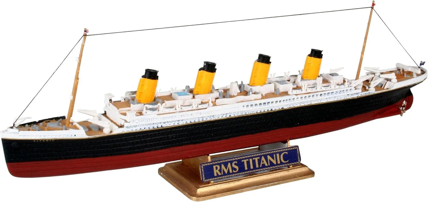 1/1200 Revell - R.M.S Titanic - Product Image