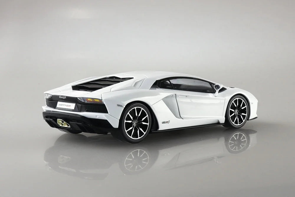 1/32 Aoshima - Snap Kit Lamborghini Adventador S Pearl White - Product Image