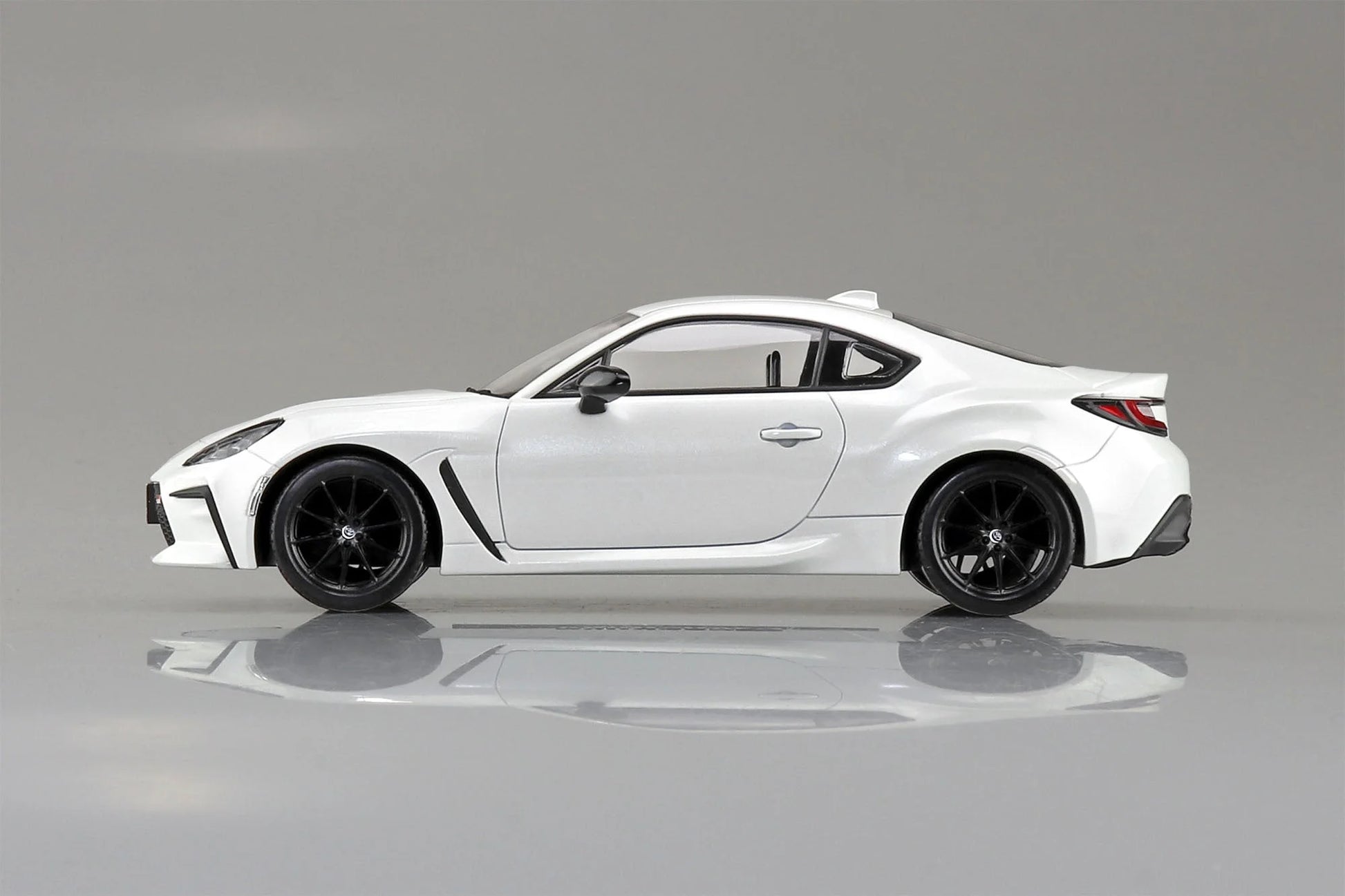 1/32 Aoshima - Snap Kit Toyota GR 86 White Pearl - Product Image