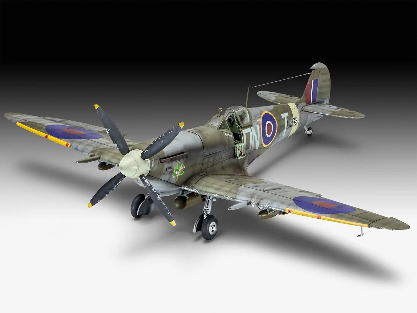 1/32 Revell - Spitfire Mk.IXC - Product Image