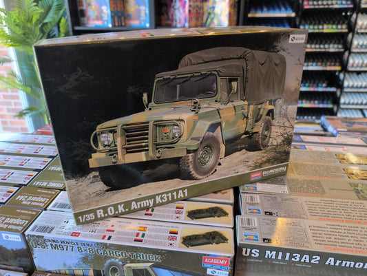 1/35 Academy - South Korean ROK Army K311A1 1¼ ton Utility Truck - Product Image