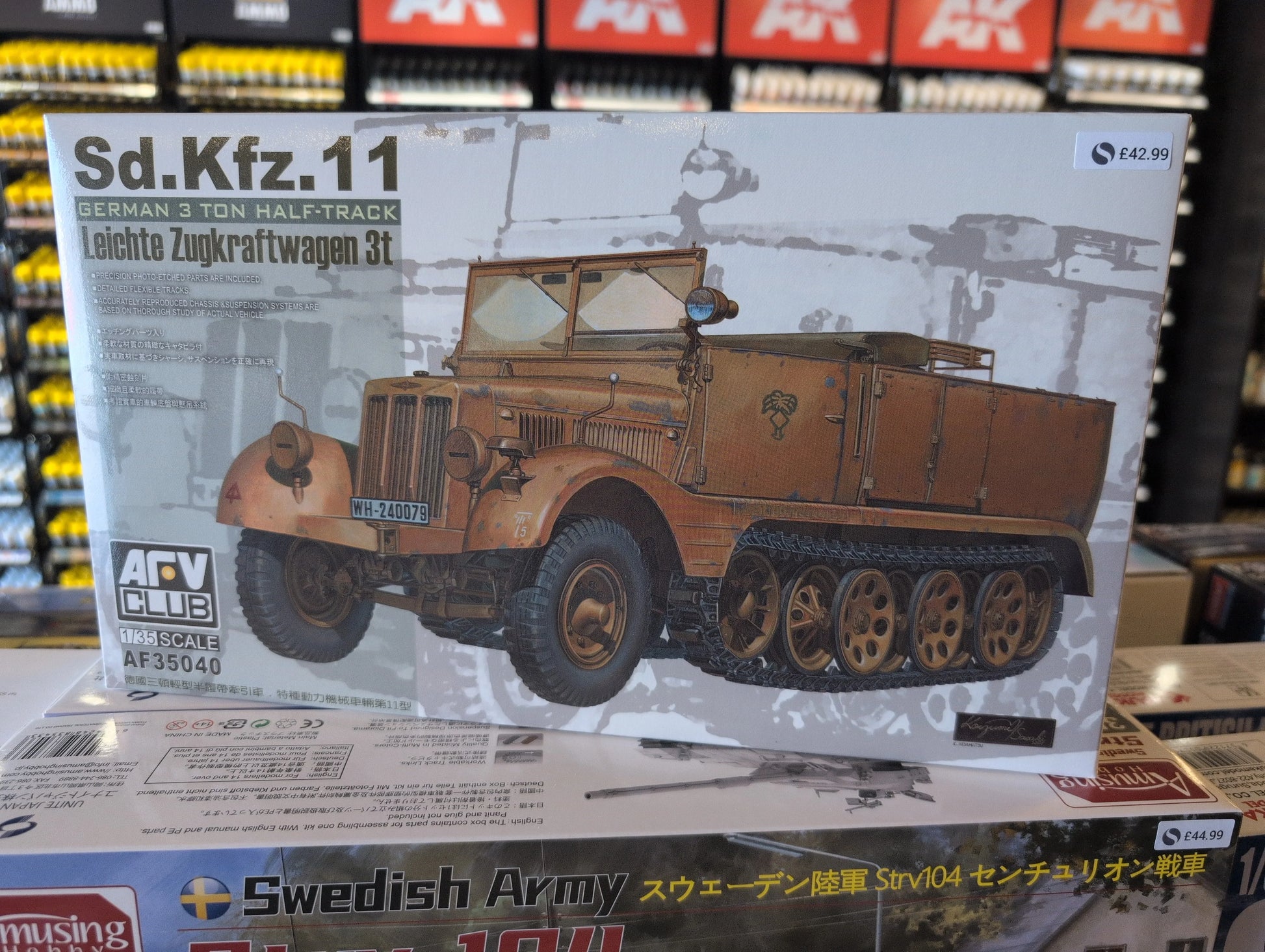 1/35 AFV CLUB - German Army SdKfz 11 3-Ton Half-Track Vehicle - Product Image