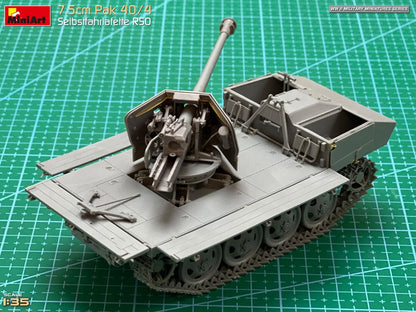 1/35 MiniArt - 7.5cm PaK 40/4 Selbstfahrlafette RSO 35483 - Product Image