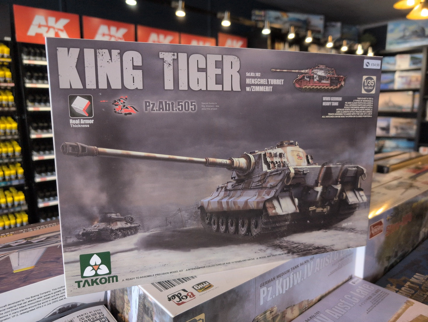 1/35 Takom - German Army King Tiger (H) Heavy Tank w/Zimmerit & Interior Special - Product Image