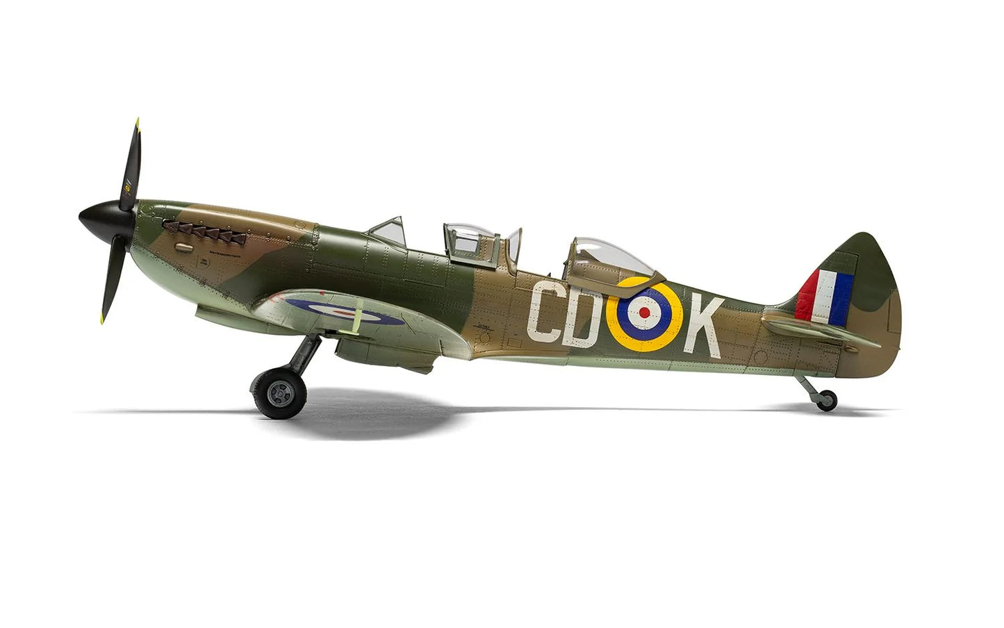 1/48 Airfix - Supermarine Spitfire Tr.9 - Product Image