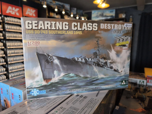 1/700 Takom - US Navy USS Southerland DD-743 1945 U.S. Destroyer Ship (Full Hull) - Product Image