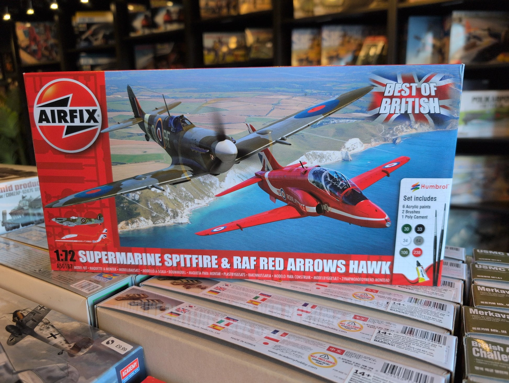 1/72 Airfix - Best of British Spitfire and Hawk Starter Set Combo - Product Image