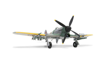 1/72 Airfix - Hawker Typhoon IB Starter Set - Product Image