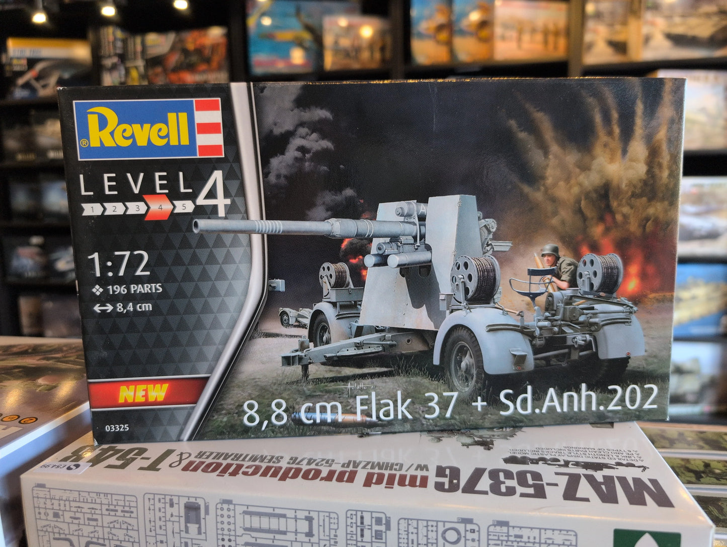 1/72 Revell - 8,8cm Flak 37 + Sd.Anh.202 - Product Image