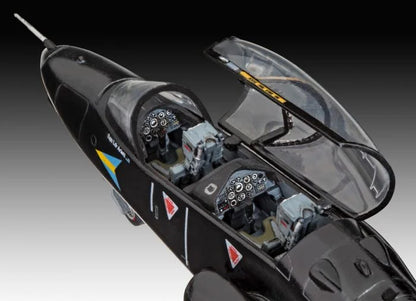 1/72 Revell - Bae Hawk T1 - Product Image