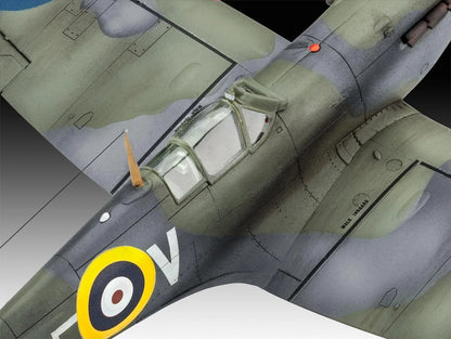 1/72 Revell - Spitfire Mk.IIa - Product Image