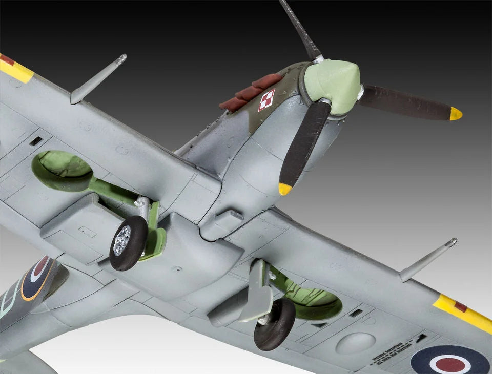 1/72 Revell - Spitfire Mk.Vb - Product Image