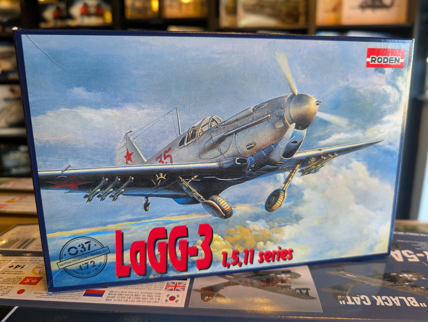 1/72 Roden - Soviet Air Force LaGG-3 (1 5 11  Series) WWII Fighter Aircraft - Product Image