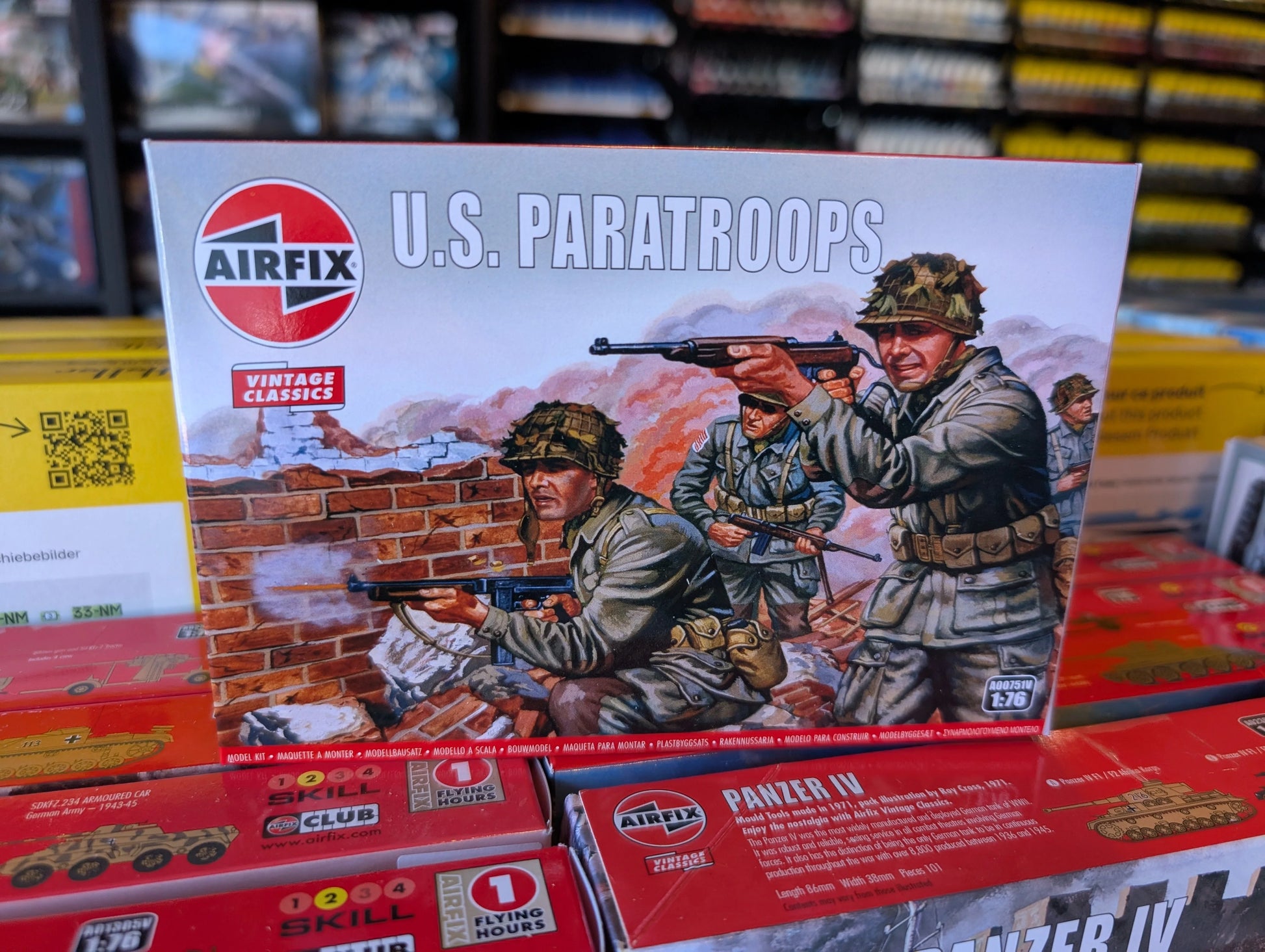 1/76 Airfix - U.S Paratroops Figure Set - Product Image