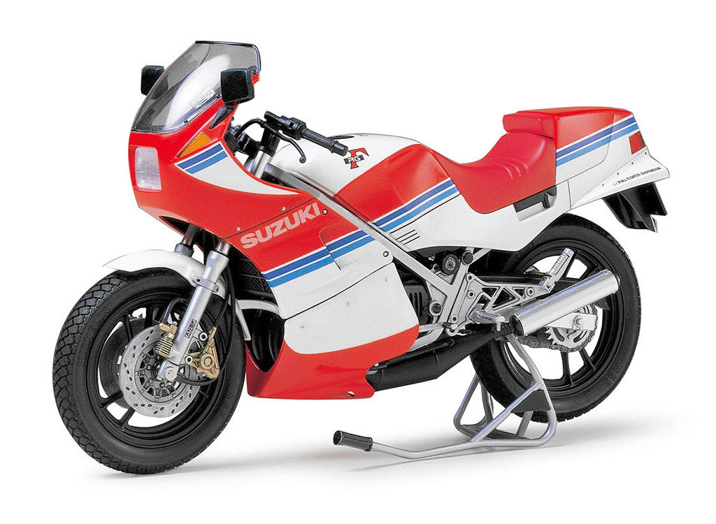 Tamiya 1/12 Bikes - 1/12 Suzuki RG250 Gamma with Full Options Kit - 14029