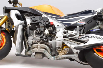 Tamiya 1/12 Bikes - 1/12 Repsol Honda RC213V 2014 - 14130
