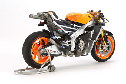Tamiya 1/12 Bikes - 1/12 Repsol Honda RC213V 2014 - 14130