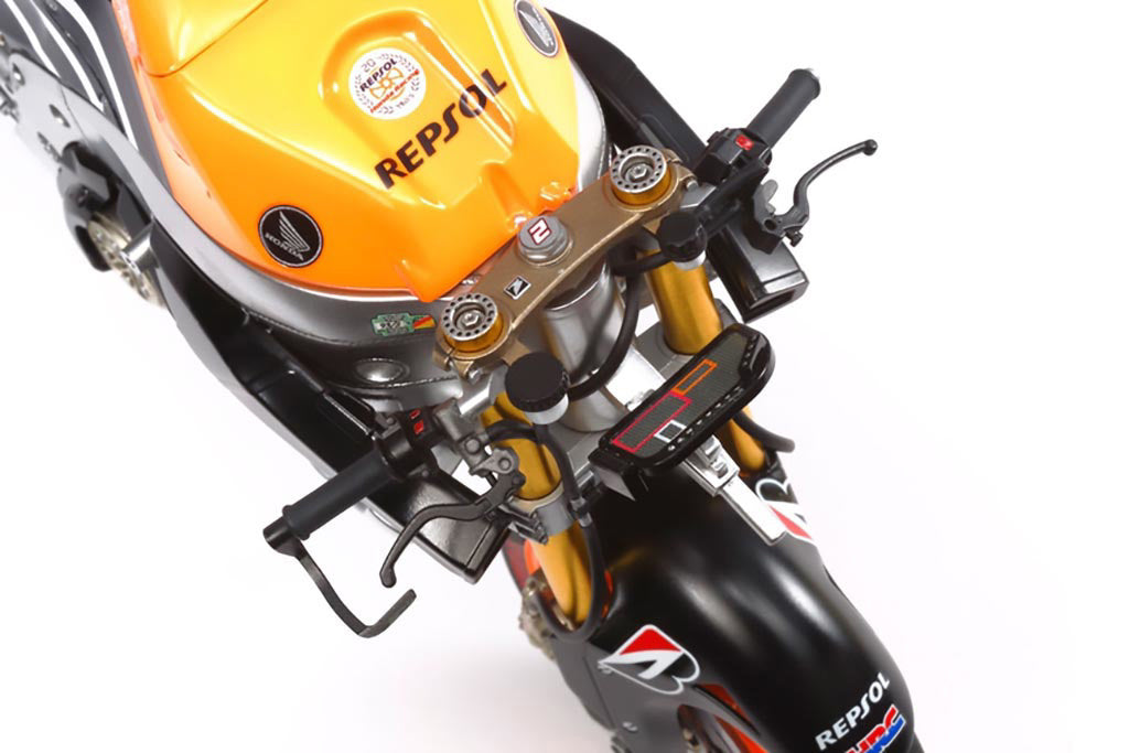 Tamiya 1/12 Bikes - 1/12 Repsol Honda RC213V 2014 - 14130
