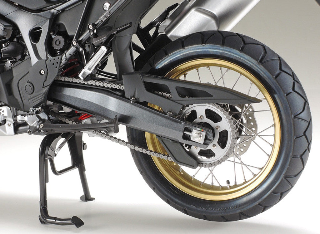 Tamiya 1/6 Bikes - 1/6 Honda CRF1000L Africa Twin - 16042