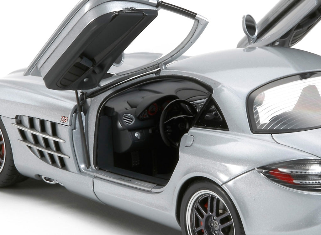 Tamiya 1/24 Cars - 1/24 Mercedes-Benz SLR McLaren 722 Edition - 24317