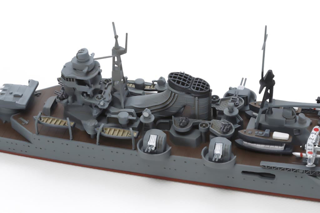 Tamiya 1/700 Ships - 1/700 Light Cruiser Mogami - 31359