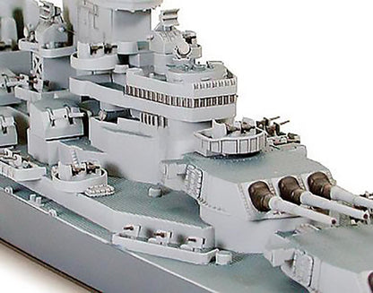 Tamiya 1/700 Ships - U.S. Navy Battleship BB-63 Missouri - 31613
