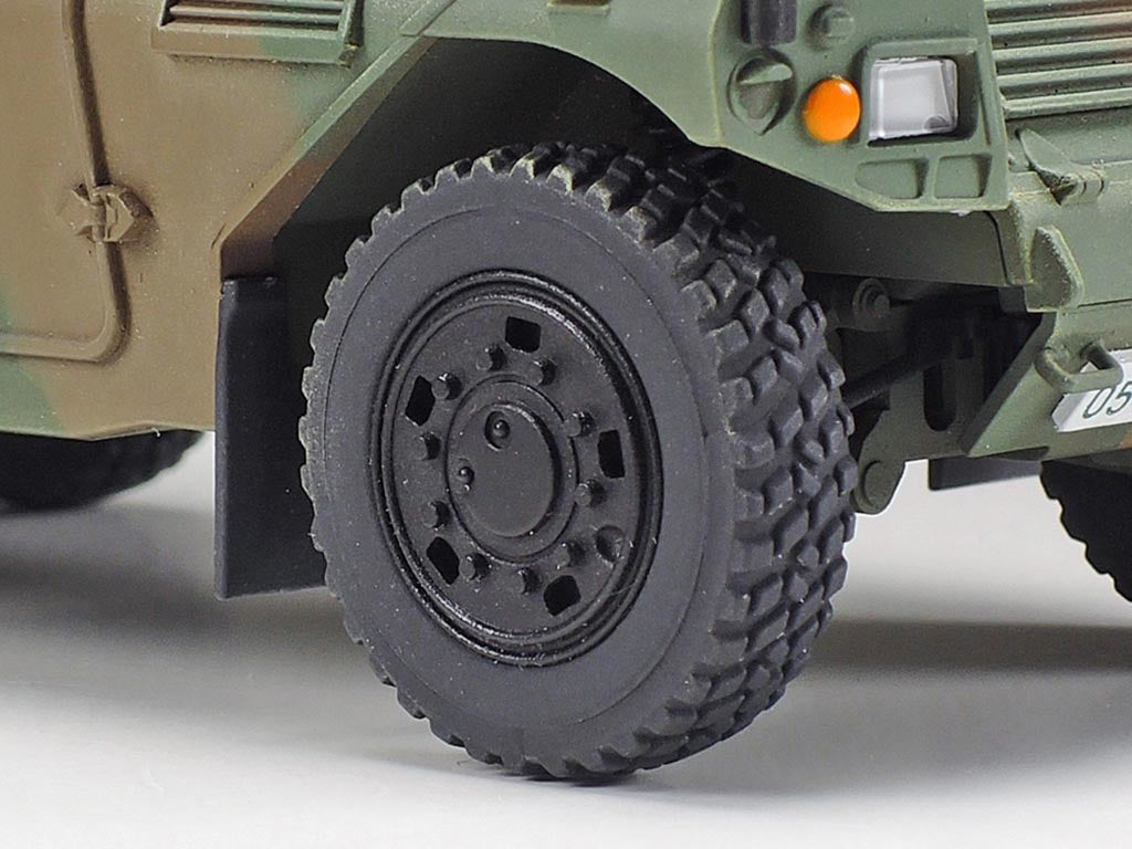 Tamiya 1/48 Military - 1/48 JGSDF Light Armoured Vehicle - 32590