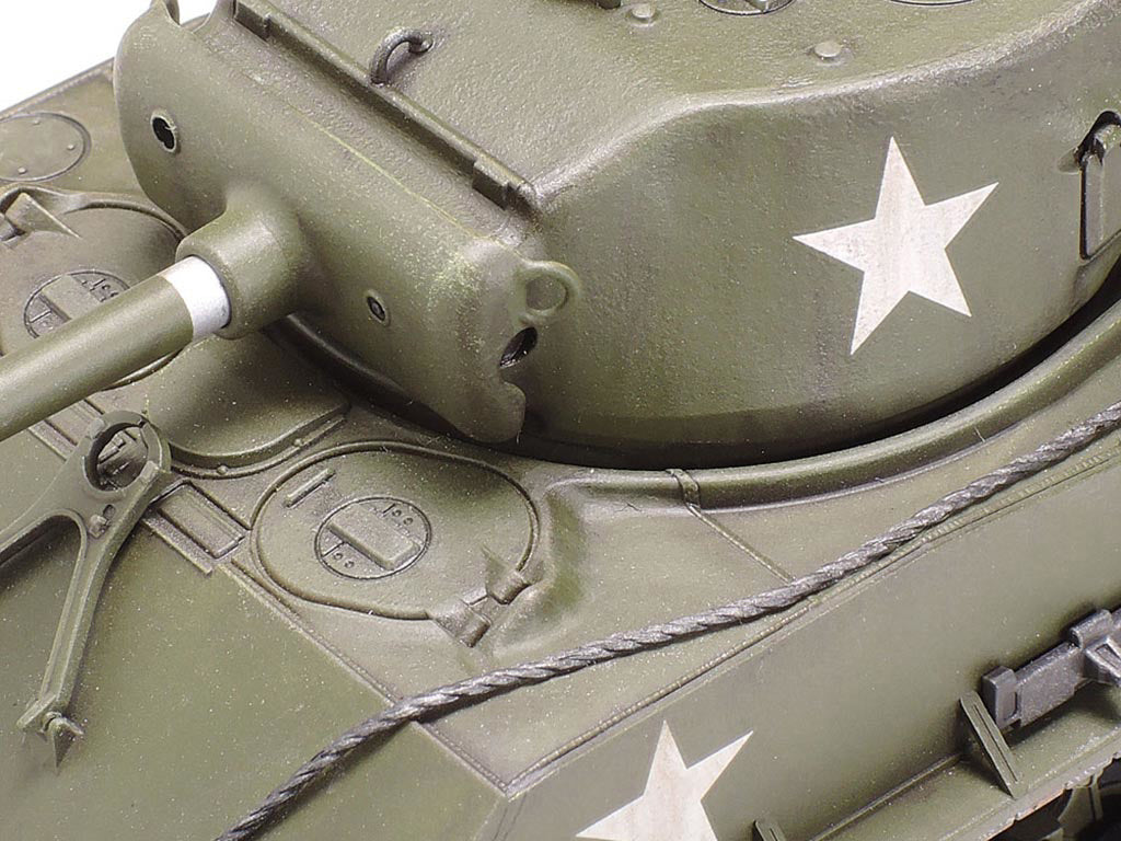 Tamiya 1/48 Military - 1/48 Sherman M4A3E8 Easy Eight - 32595