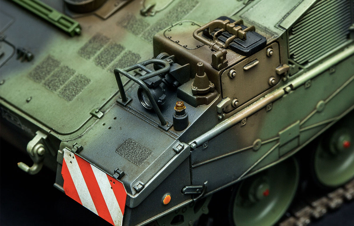 Meng 1/35 Panzerhaubitze 2000 German Self Propelled Howitzer model kit TS-012, image 5
