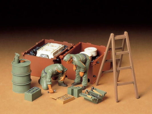 Tamiya 1/35 Military - German Engine Maintenance Crew - 35180