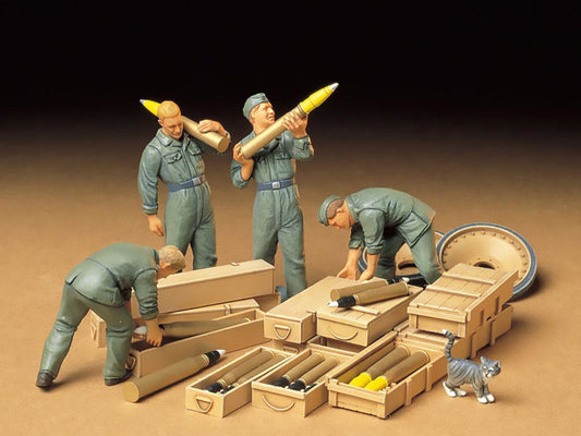 Tamiya 1/35 Military - German Tank Ammo-Loading Crew - 35188