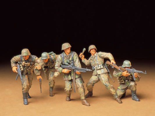Tamiya 1/35 Military - German Front Line Infantryman - 35196