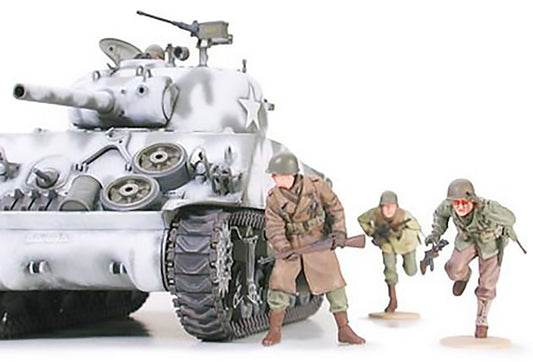 Tamiya 1/35 Military - M4A3 Sherman 105mm Howitzer A.Troop - 35251