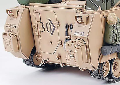 Tamiya 1/35 Military - U.S. M113A2 Desert Version - 35265