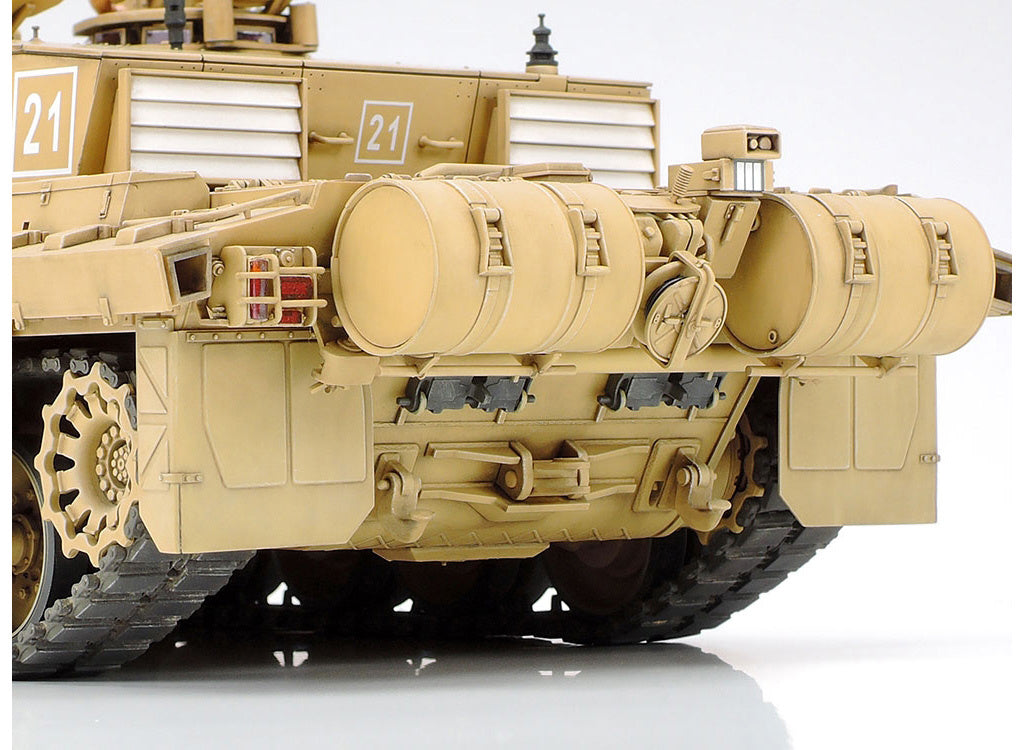 1/35 Tamiya - British MBT Challenger 2 (Desertised)